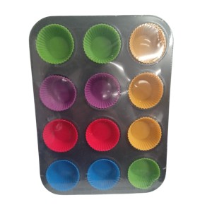 Molde 12 Muffin o Cupcakes Con Silicona